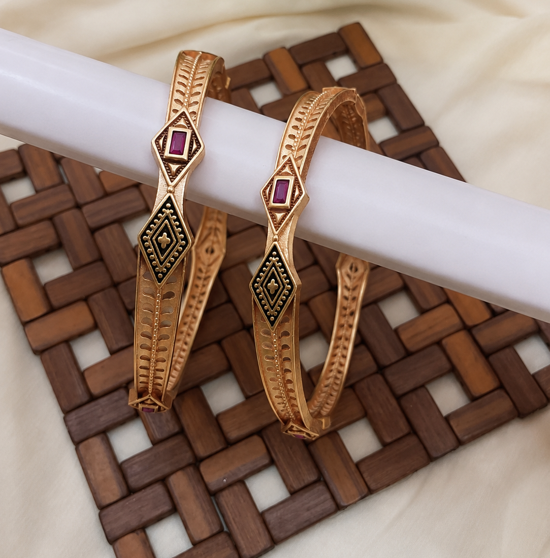 Adorn Every Moment with Grace 4
